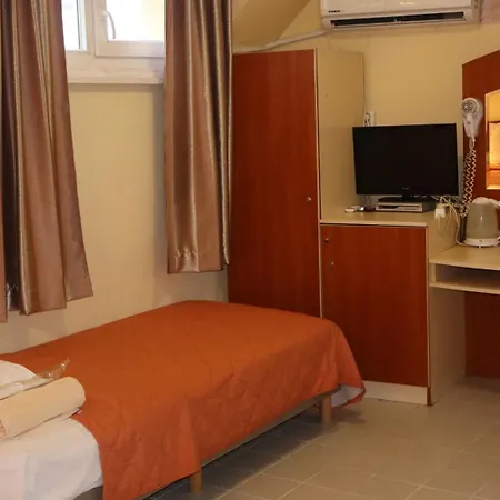 Palitra Hotel 3*