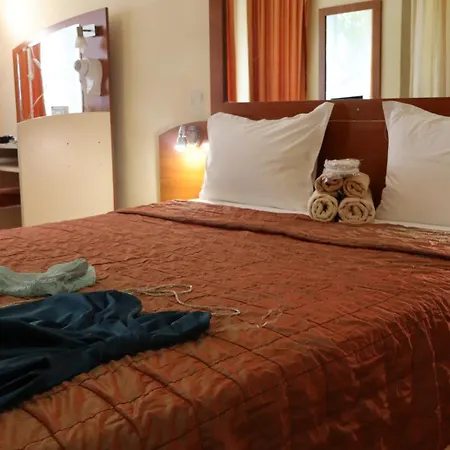 Hotel Palitra 3*