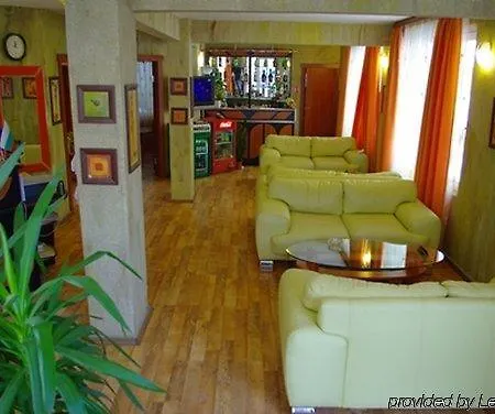 Hotel Palitra 3*