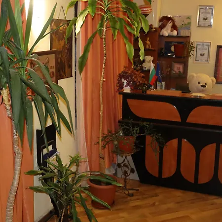 семеен Palitra Hotel